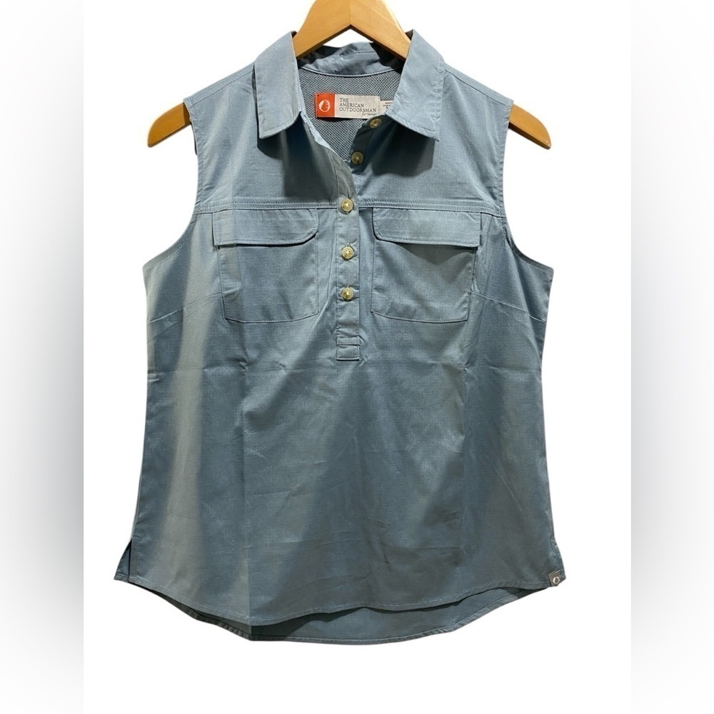 American Outdoorsman Golf sleeveless collared  half-button women’s  Blue size M